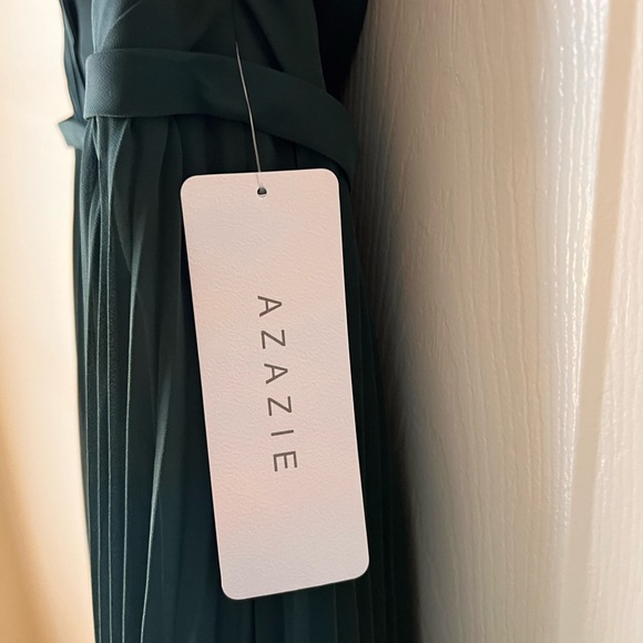 NWT Azazie x Kendall+Kylie Dasha Dress. Size A12. Color Pine (#84). Unaltered. - Picture 7 of 14